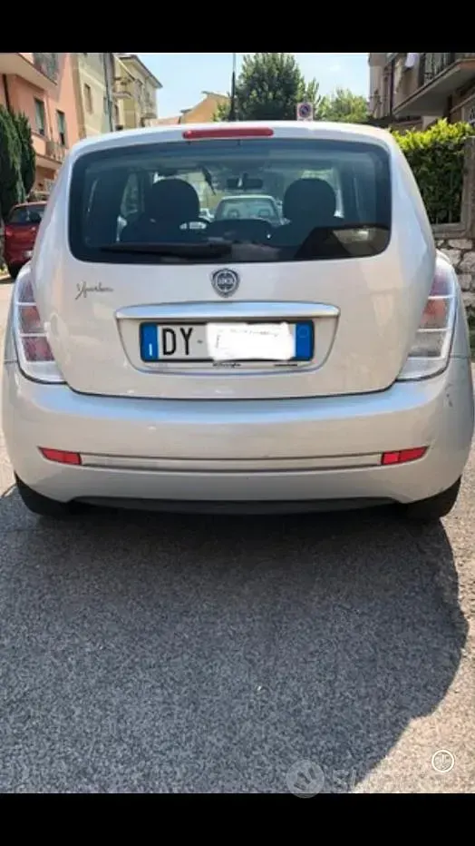 Usata Lancia Ypsilon 77 CV (56 kW) 2009 Grigio Utilitaria