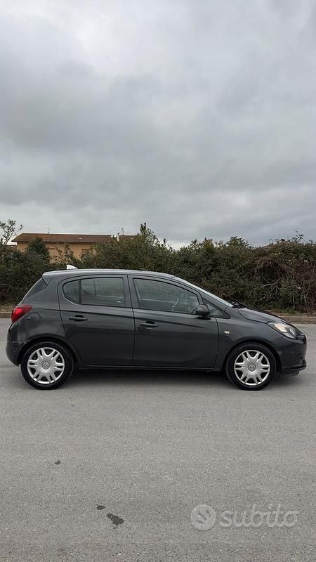 Usata Opel Corsa 90 CV (66 kW) 2018 Utilitaria