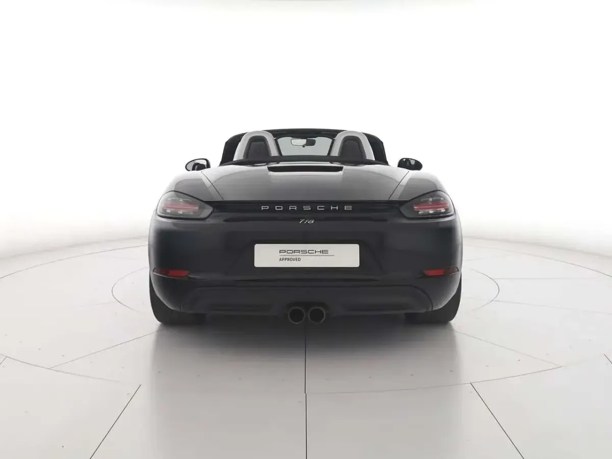 Usata Porsche Boxster 349 CV (256 kW) 2018 Nero jet metallizzato Cabrio