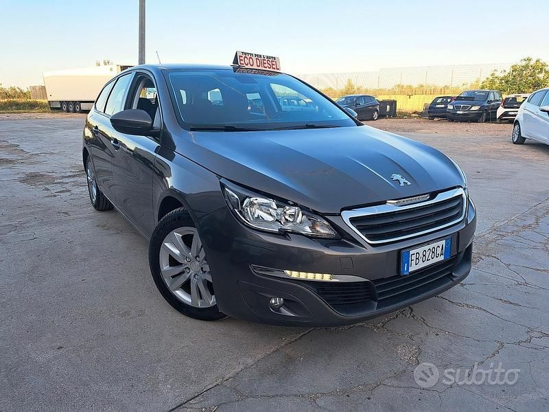 Marrone Usata 2015 Peugeot 308 Allure Station wagon | 7999 € (Cara) - Immagine 1/4