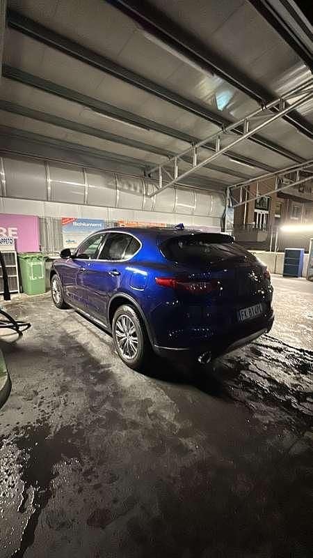 Usata Alfa Romeo Stelvio Executive 209 CV (153 kW) 2017 SUV