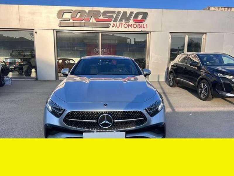 Usata Mercedes CLS300 Premium Plus 265 CV (194 kW) 2022 Argento Coupé