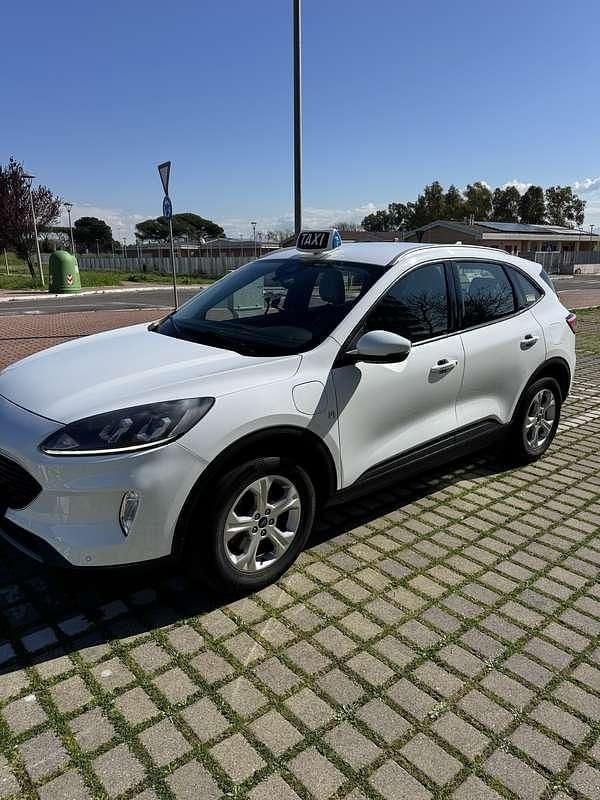 Usata Ford Kuga 152 CV (111 kW) 2022 SUV