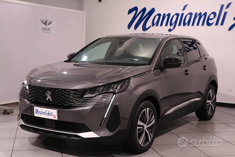 Usata Peugeot 3008 Allure 131 CV (96 kW) 2023 Grigio SUV