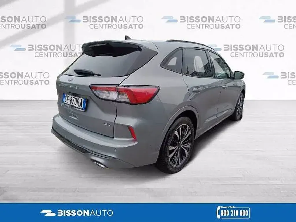 Usata Ford Kuga ST-Line X 225 CV (165 kW) 2021 Grigio metallizzato SUV
