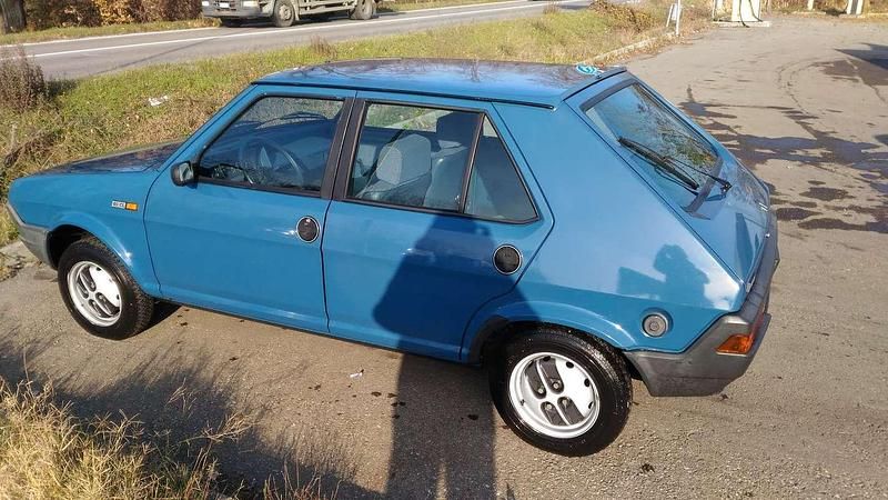 Usata Fiat Ritmo 60 CV (44 kW) 1982 Blu/azzurro Berlina