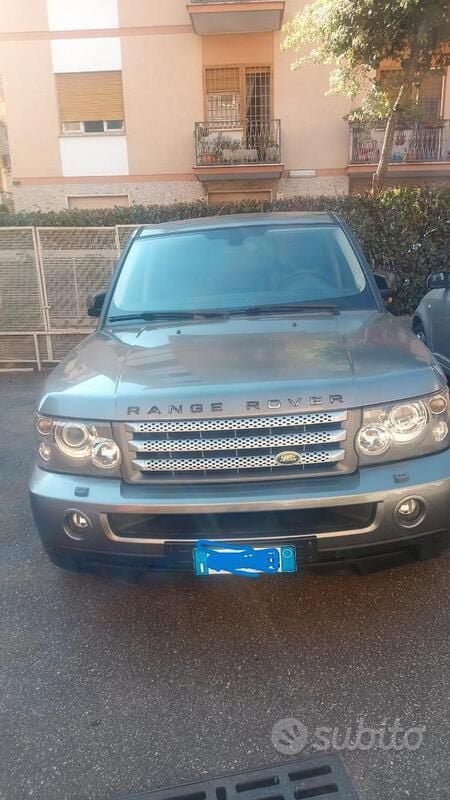 Usata Land Rover Range Rover 272 CV (200 kW) 2009 Grigio SUV
