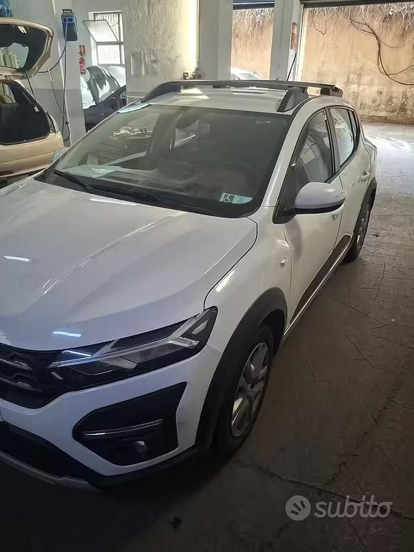 Usata Dacia Sandero Stepway 90 CV (66 kW) 2022 Bianco Berlina