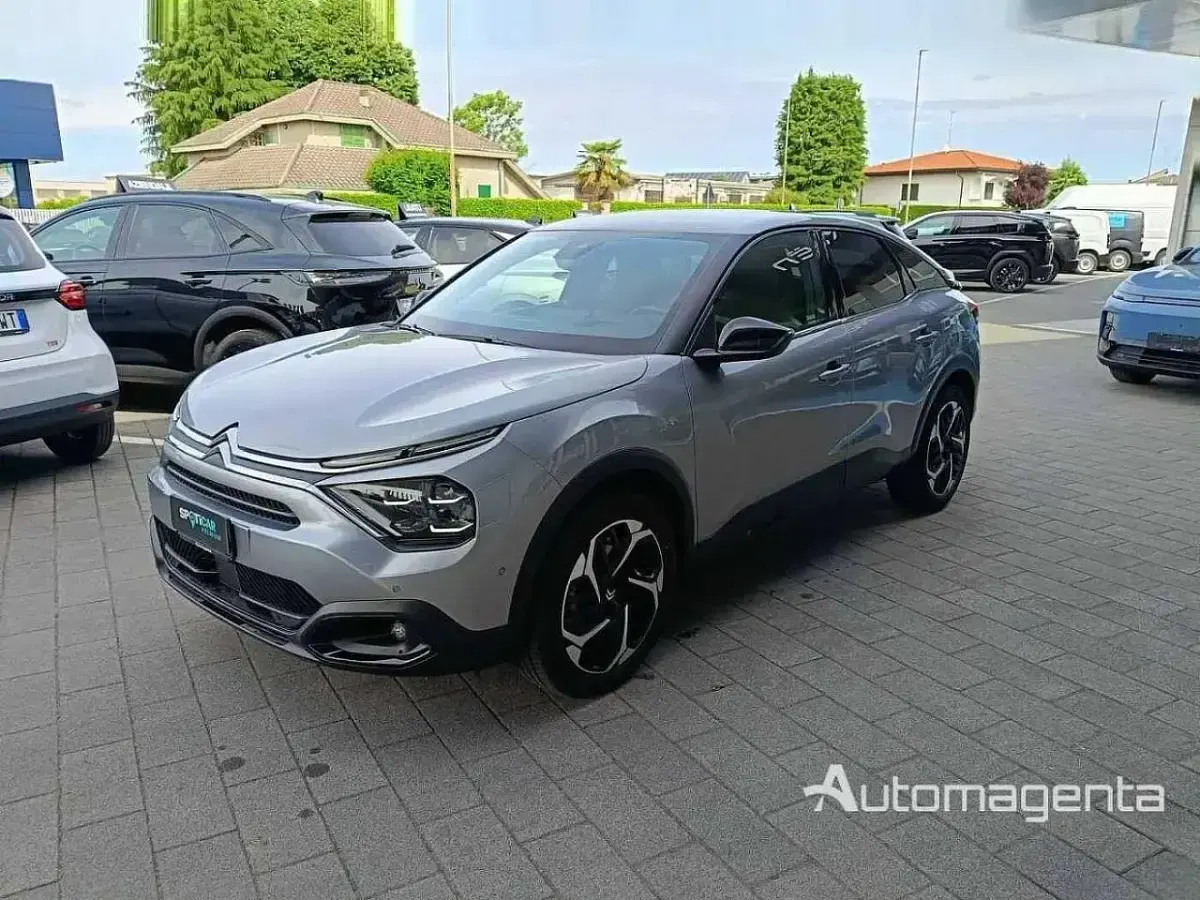 Usata Citroën C4 Shine 131 CV (96 kW) 2023 Grigio SUV