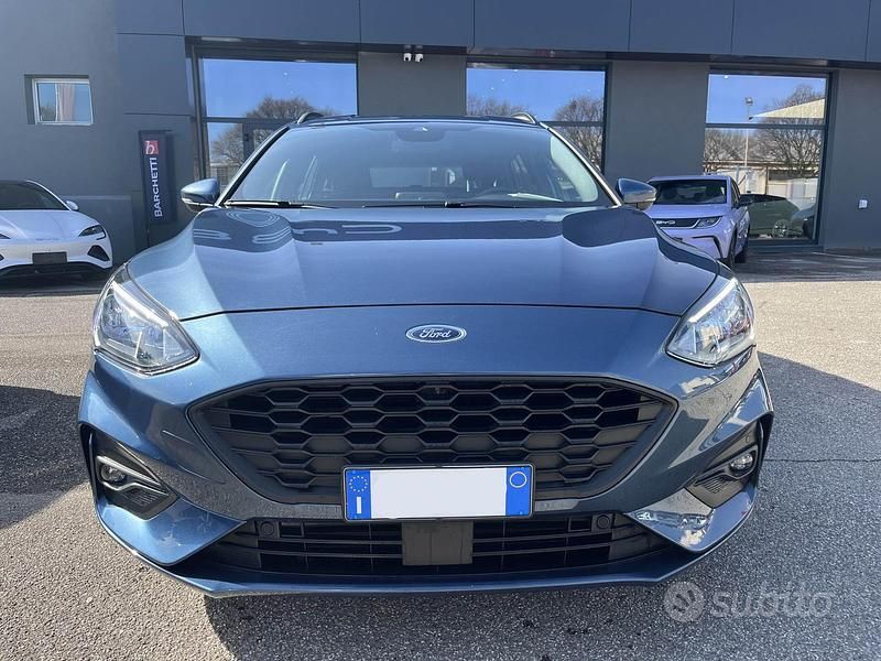 Usata Ford Focus ST-Line 125 CV (91 kW) 2022 Blu scuro Station wagon