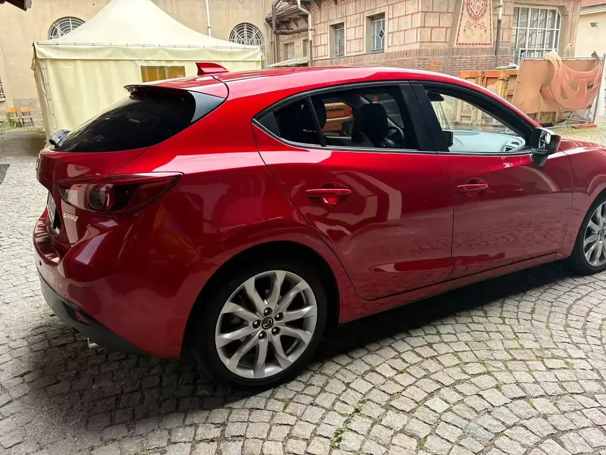 Usata Mazda 3 150 CV (110 kW) 2015 Rosso Berlina