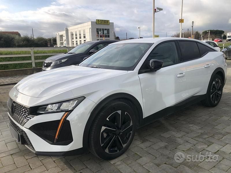Usata Peugeot 408 Allure 130 CV (95 kW) 2024 Bianco SUV