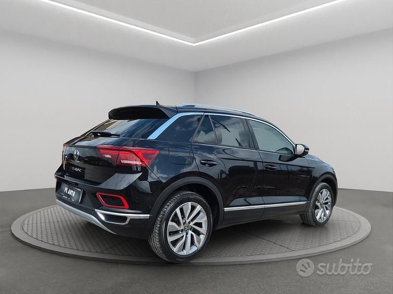 Usata VW T-Roc Style 116 CV (85 kW) 2022 Nero SUV