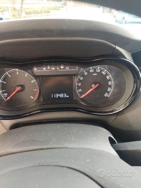 Usata Opel Karl 75 CV (55 kW) 2017 Bianco Utilitaria