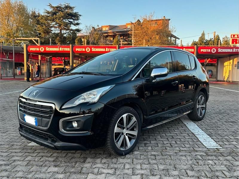 Usata Peugeot 3008 115 CV (84 kW) 2014 Nero Station wagon