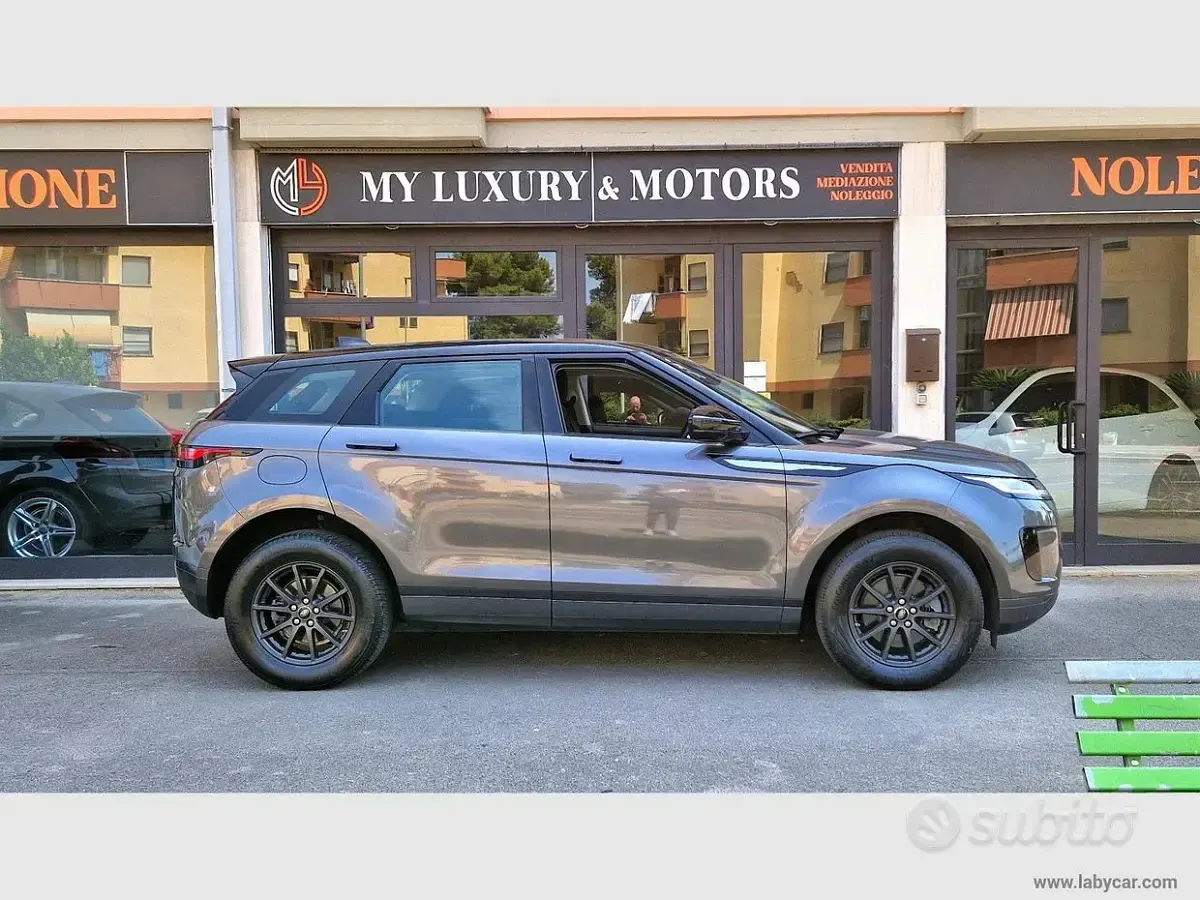 Usata Land Rover Range Rover evoque 150 CV (110 kW) 2019 Grigio SUV