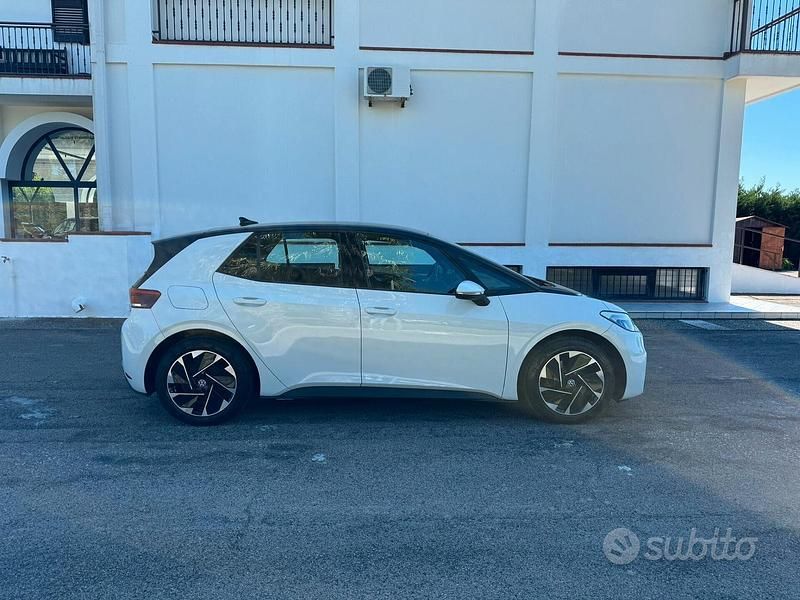 Usata VW ID.3 69 kW (95 CV) 2021 Grigio Utilitaria