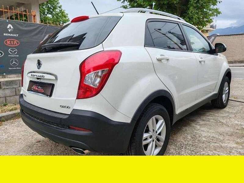 Usata Ssangyong (KGM) Korando Limited 150 CV (110 kW) 2018 Bianco perlato SUV
