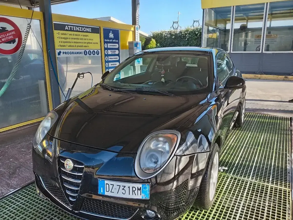Usata Alfa Romeo MiTo 95 CV (69 kW) 2010 Utilitaria