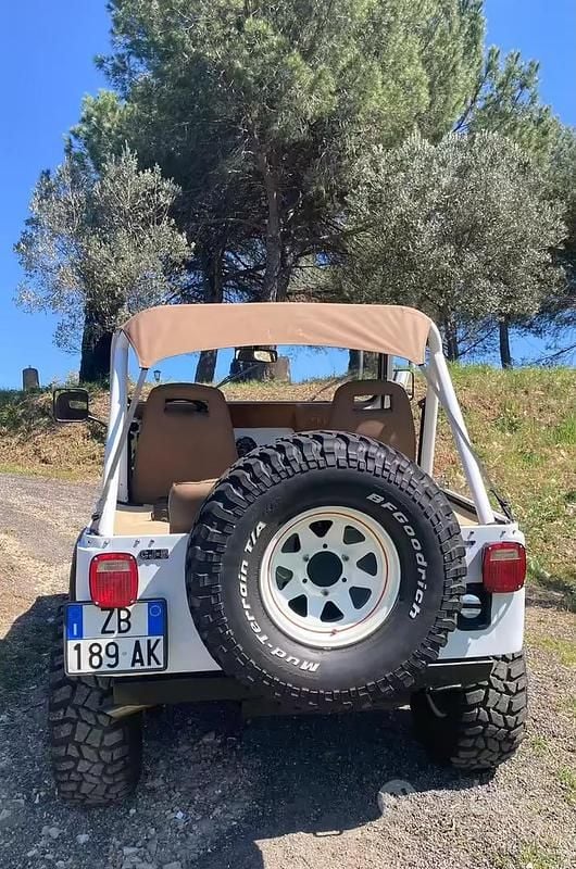 Usata Jeep CJ 1970 Bianco SUV