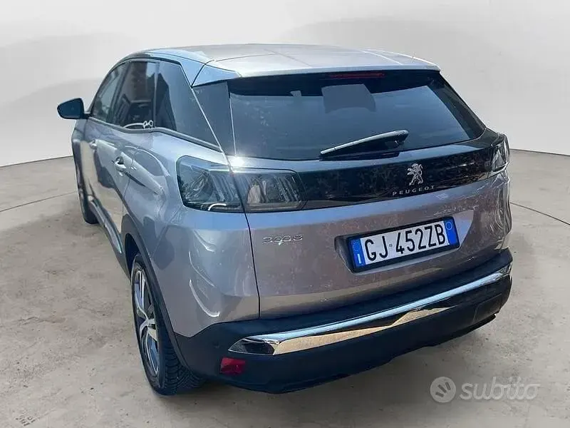 Usata Peugeot 3008 Allure 131 CV (96 kW) 2022 Grigio SUV