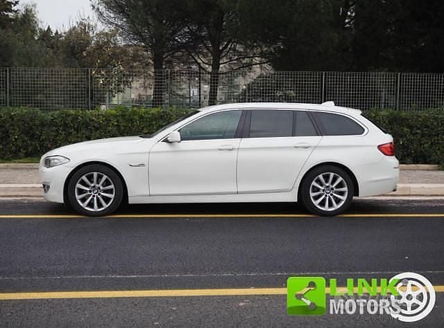 Usata BMW 520 Efficient Dynamics 184 CV (135 kW) 2013 Bianco Station wagon
