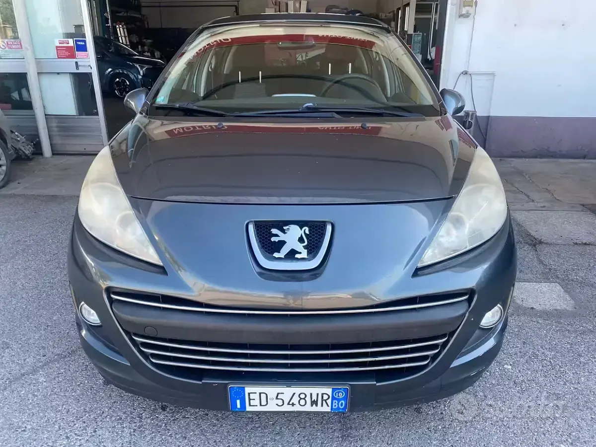 Usata Peugeot 207 92 CV (67 kW) 2010 Grigio Berlina