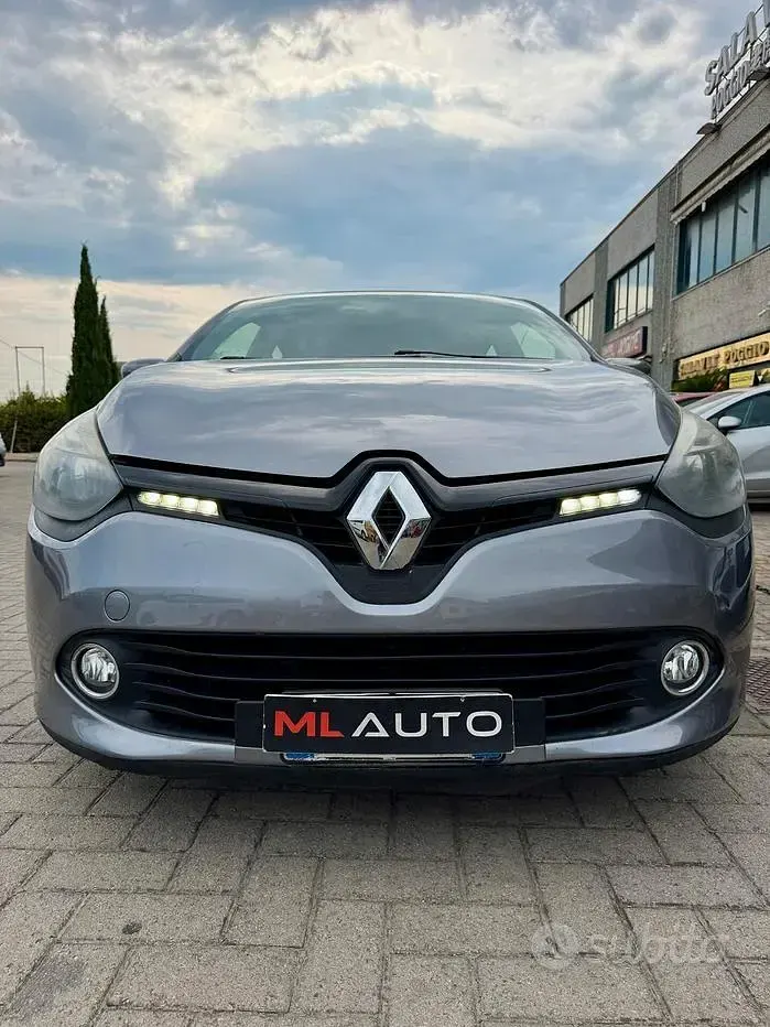 Usata Renault Clio IV 73 CV (53 kW) 2014 Grigio Berlina