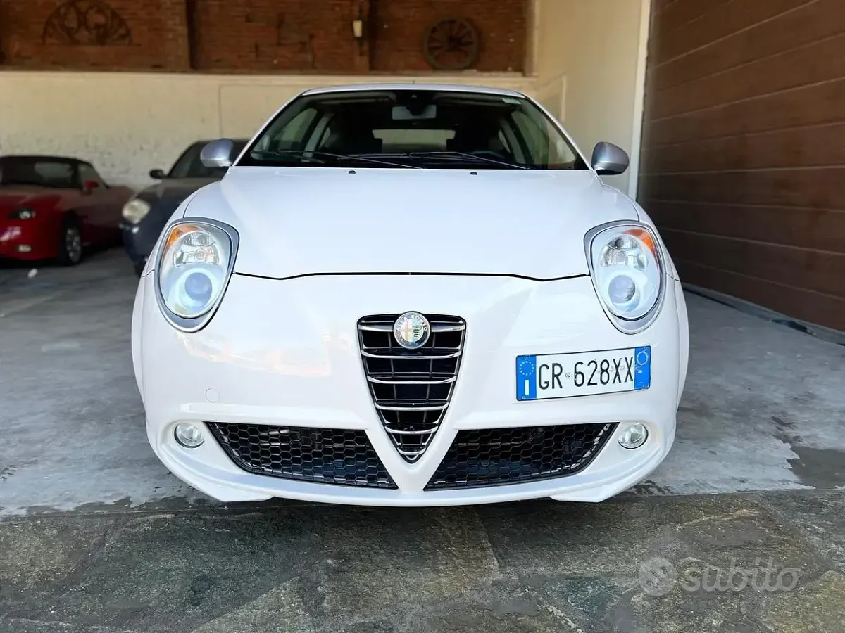 Usata Alfa Romeo MiTo 77 CV (56 kW) 2011 Bianco Utilitaria