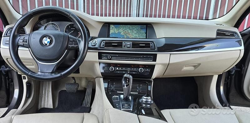 Usata BMW 530 M Sport 258 CV (189 kW) 2011 Marrone Station wagon