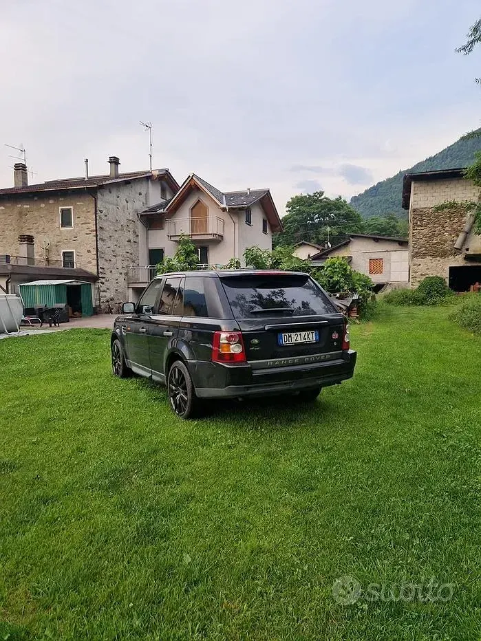 Usata Land Rover Range Rover Sport HSE 190 CV (139 kW) 2008 Nero SUV