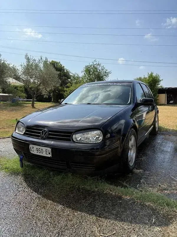 Usata VW Golf III Comfortline 101 CV (74 kW) 1998 Berlina