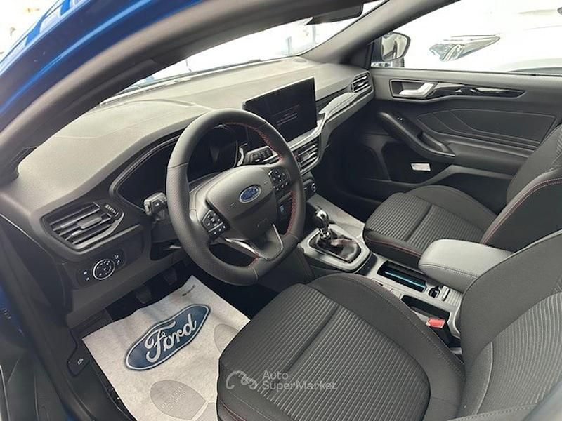 Nuova Ford Focus ST-Line 125 CV (91 kW) 2026 Blu Berlina