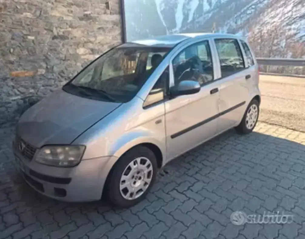 Usata Fiat Idea 69 CV (50 kW) 2009 Monovolume
