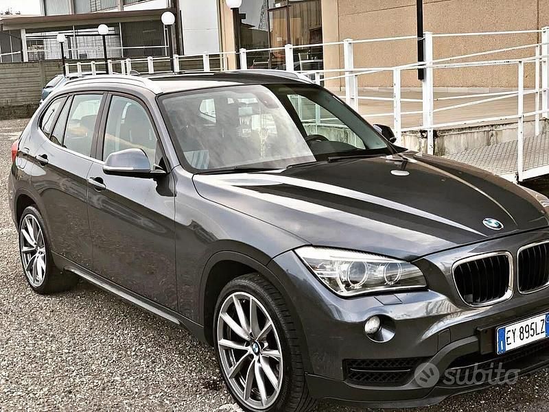 Usata BMW X1 Sport Line 184 CV (135 kW) 2015 Grigio SUV