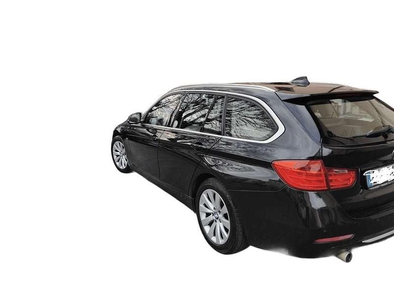 Usata BMW 318 90 CV (66 kW) 2001 Nero Station wagon