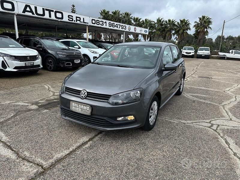 Usata VW Polo Comfortline 75 CV (55 kW) 2016 Grigio Berlina