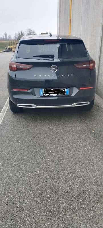 Usata Opel Grandland X Business Edition 131 CV (96 kW) 2022 SUV