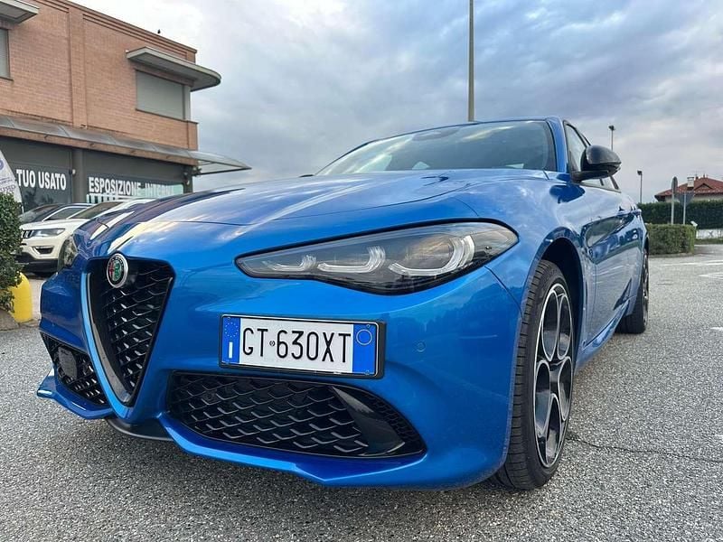 Usata Alfa Romeo Giulia Sprint 280 CV (205 kW) 2024 Blu/azzurro Berlina