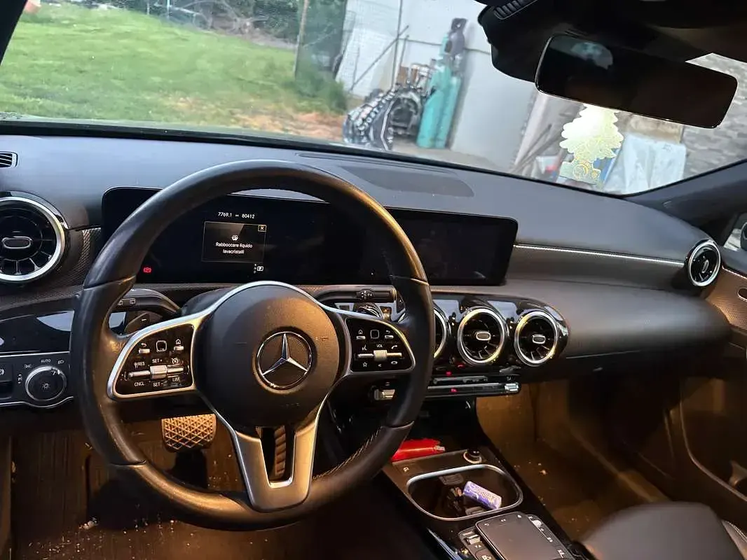 Usata Mercedes A180 Business 116 CV (85 kW) 2021 Nero Berlina