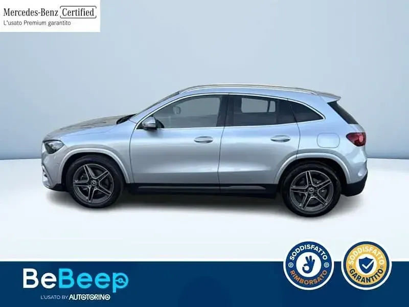 Usata Mercedes GLA200 Advanced Plus 150 CV (110 kW) 2024 Argento metallizzato SUV