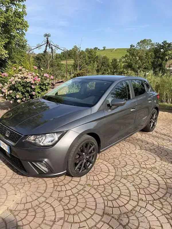 Usata Seat Ibiza Business 75 CV (55 kW) 2018 Utilitaria