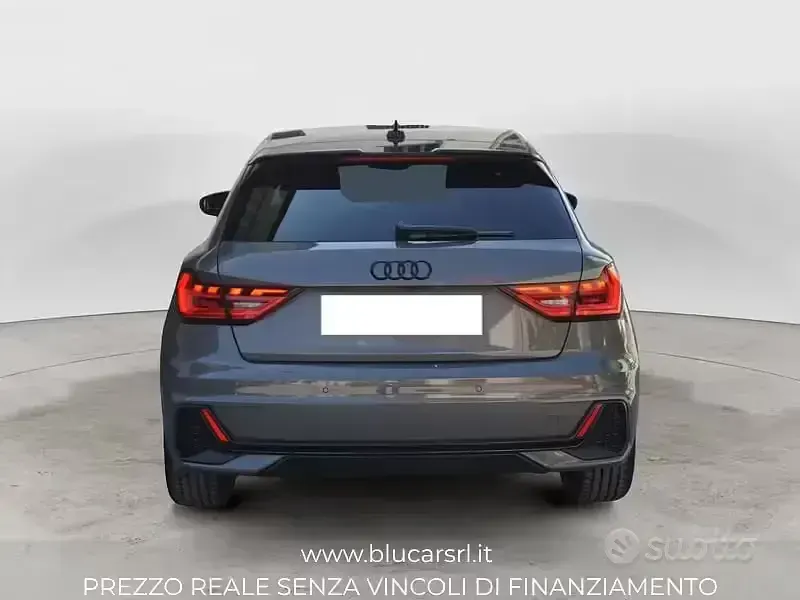 Usata Audi A1 Sportback S-Line 116 CV (85 kW) 2025 Grigio Utilitaria