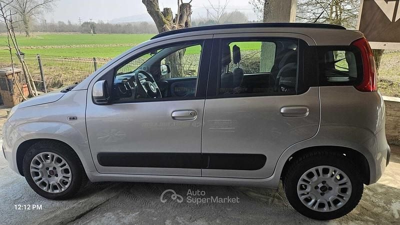 Usata Fiat Panda 69 CV (50 kW) 2015 Argento Utilitaria