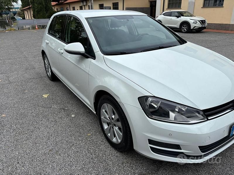 Usata VW Golf VII Business 115 CV (84 kW) 2016 Bianco Berlina