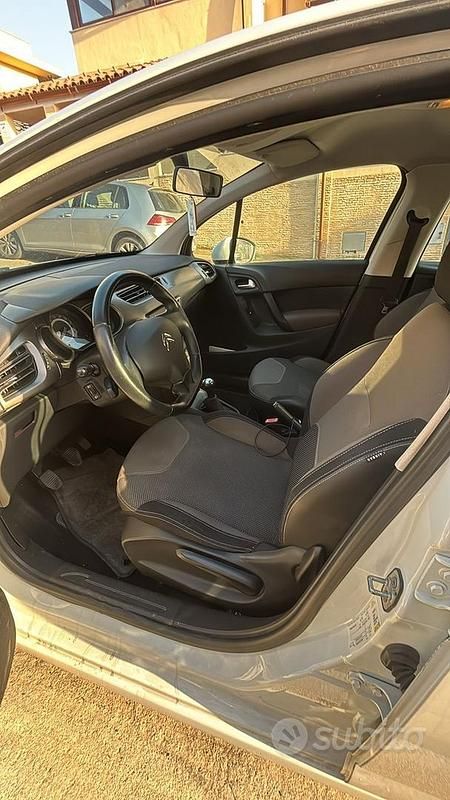Usata Citroën C3 68 CV (50 kW) 2013 Bianco Berlina
