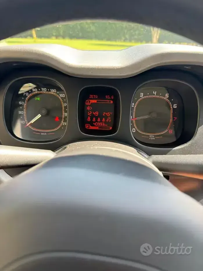 Usata Fiat Panda Lounge 69 CV (50 kW) 2016 Grigio Utilitaria
