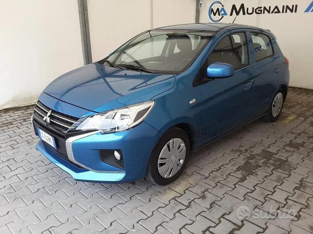 Usata Mitsubishi Space Star Invite 71 CV (52 kW) 2024 Blu/azzurro Utilitaria