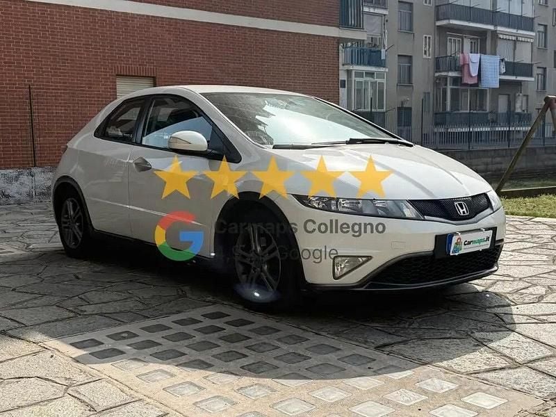 Usata Honda Civic Comfort 99 CV (72 kW) 2011 Bianco Berlina