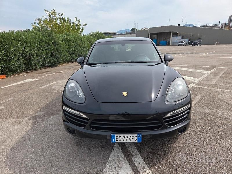 Usata Porsche Cayenne 245 CV (180 kW) 2013 Nero SUV
